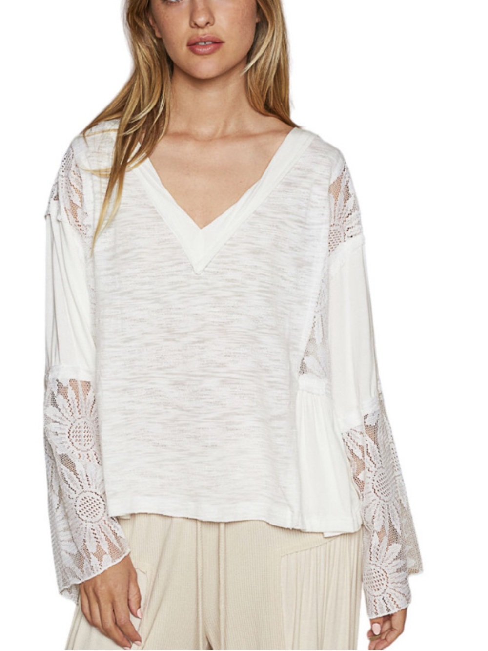New: POL Ivory White V-Neck Boho Flare Sleeve Floral Lace Detail Long Sleeve Top